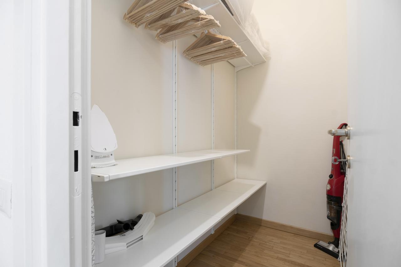 Residenza Cornaggia Apartment มิลาน ภายนอก รูปภาพ