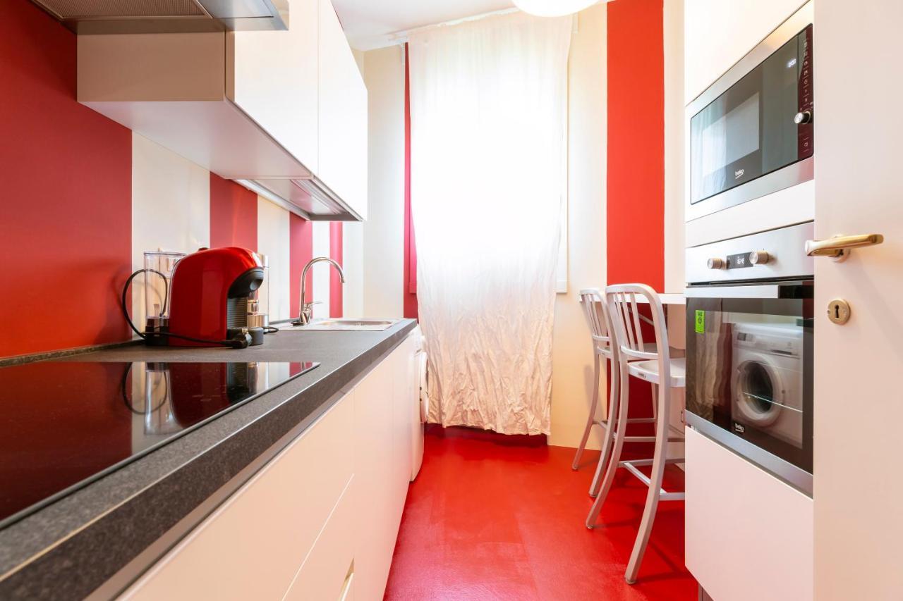 Residenza Cornaggia Apartment มิลาน ภายนอก รูปภาพ