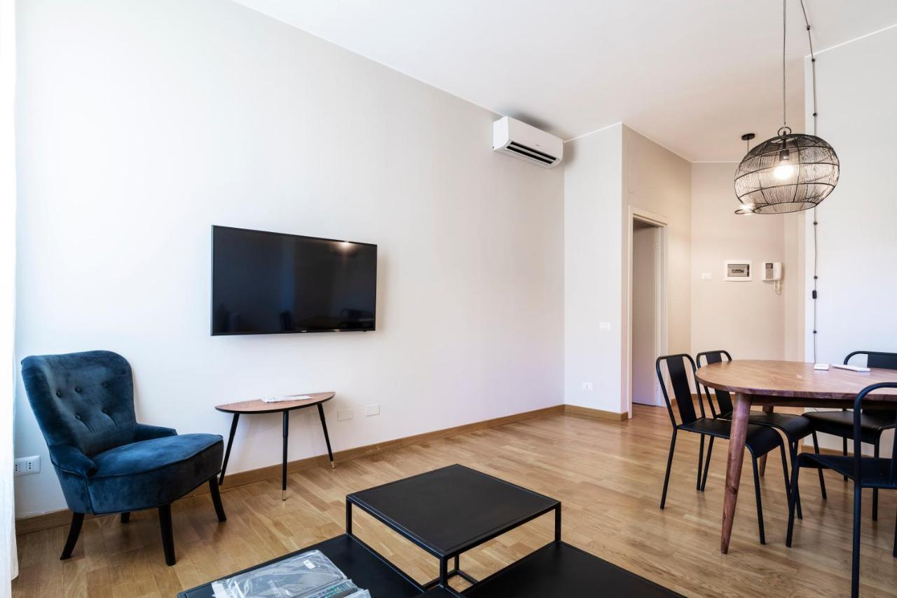 Residenza Cornaggia Apartment มิลาน ภายนอก รูปภาพ