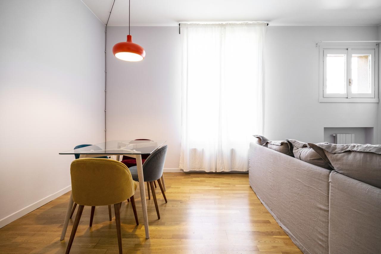 Residenza Cornaggia Apartment มิลาน ภายนอก รูปภาพ