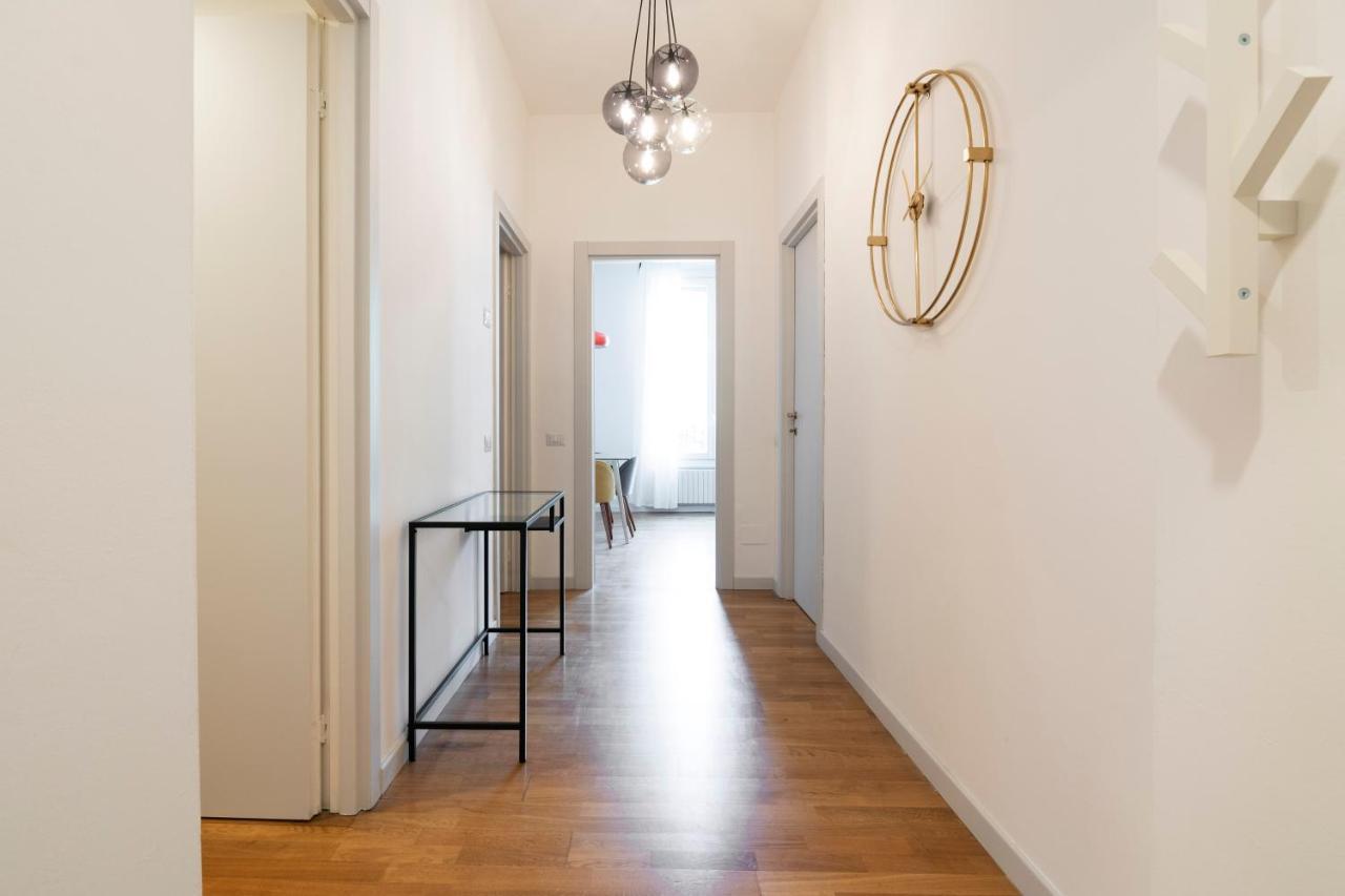 Residenza Cornaggia Apartment มิลาน ภายนอก รูปภาพ
